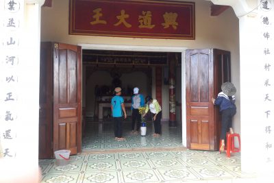Chăm sóc Đền thờ Trần Hưng đạo