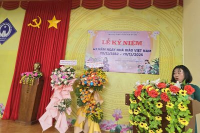 Trường PTDTNT THCS Buôn Hồ tổ chức kỉ niệm 43 năm ngày nhà giáo Việt Nam