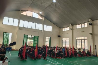 Liên đội tổ chức tuyên truyền ATGT trong trường học